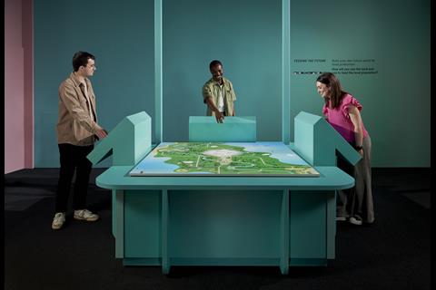7_Visitors playing on the Feeding the Future interactive in Future of Food at the Science Museum (c) Science Museum Group 1